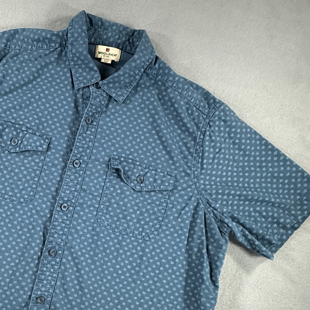 Woolrich Shirt Mens XL Blue Geometric Short Sleeve Button Up Casual Outdoor